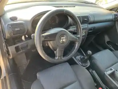Scrapping Vehicle seat leon (1m1) 1.9 tdi of the year 2003 powered asv