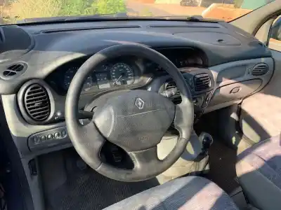 Scrapping Vehicle renault                                            scenic rx4 (ja0)                                                                                                                                                                                                                                           1.9 dci salomon of the year 2000 powered f9qk7