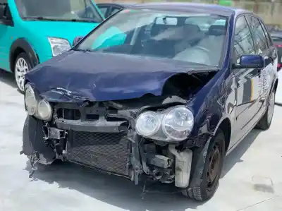 Scrapping Vehicle volkswagen polo (9n1) conceptline of the year 2003 powered asy