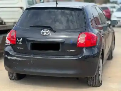 Veículo de Sucata toyota auris luna+ do ano 2008 alimentado 1ndtv