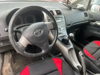 Veículo de Sucata toyota auris luna+ do ano 2008 alimentado 1ndtv