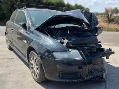 Veicolo di demolizione fiat stilo multi wagon (192_) 1.9 d multijet dell'anno 2006 alimentato 192a8000
