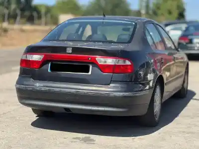Здавання транспортного засобу seat toledo ii (1m2) 2.3 v5 20v року 2001 потужний aqn