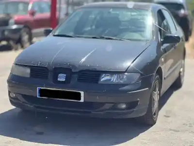 Здавання транспортного засобу seat toledo ii (1m2) 2.3 v5 20v року 2001 потужний aqn
