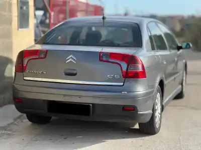 Véhicule à la ferraille citroen c5 berlina lx (e) de l'année 2005 alimenté 9hydv6ted4