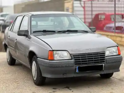 Scrapping Vehicle opel kadett e ls berlina of the year 1988 powered 16sv