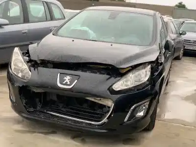 Sloopvoertuig peugeot 308 active van het jaar 2013 aangedreven 9hd o 9h05