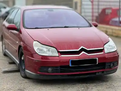 Veículo de Sucata citroen c5 berlina vtr (e) do ano 2005 alimentado rhr