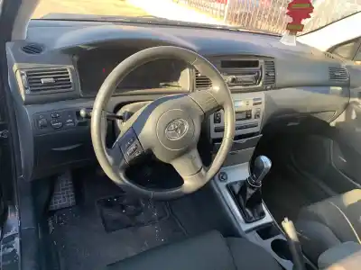 Veículo de Sucata toyota corolla (_e12_) 1.4 d (nde120_) do ano 2005 alimentado 1nd