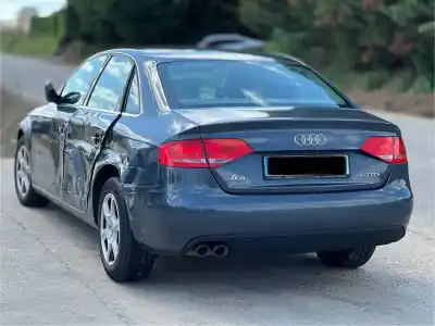 Scrapping Vehicle audi a4 b8 (8k2) 2.0 tdi of the year 2010 powered cagb
