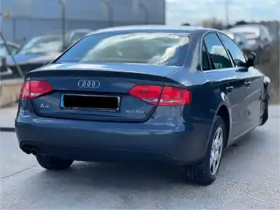 Scrapping Vehicle audi a4 b8 (8k2) 2.0 tdi of the year 2010 powered cagb