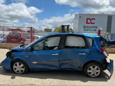 Здавання транспортного засобу renault scenic ii confort dynamique року 2004 потужний f9qd8