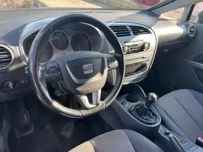 Scrapping Vehicle seat leon (1p1) reference of the year 2010 powered caxc