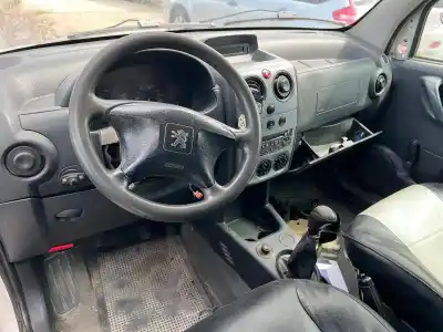 Scrapping Vehicle peugeot partner (s2) 1.9 combi pro [1.9 ltr. - 51 kw diesel] of the year 2006 powered wjy