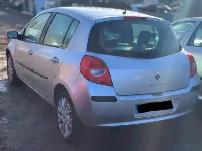 Здавання транспортного засобу renault clio iii dynamique року 2008 потужний d4fh7
