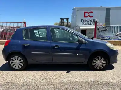 Scrapping Vehicle renault clio iii pack authentique of the year 2008 powered k9km7