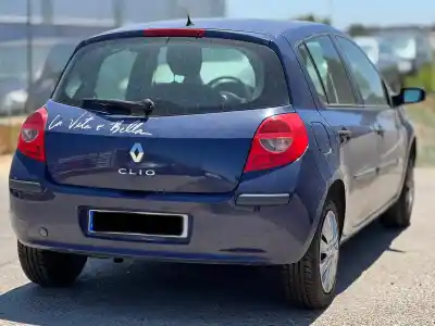 Scrapping Vehicle renault clio iii pack authentique of the year 2008 powered k9km7