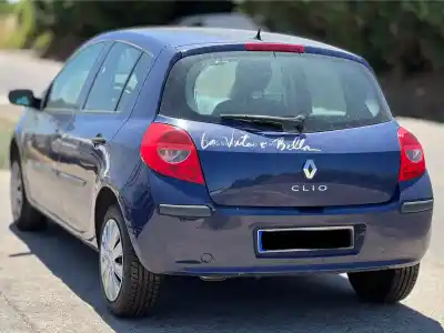 Scrapping Vehicle renault clio iii pack authentique of the year 2008 powered k9km7
