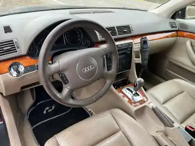 Veículo de Sucata audi a4 b6 avant (8e5) 3.0 do ano 2002 alimentado asn