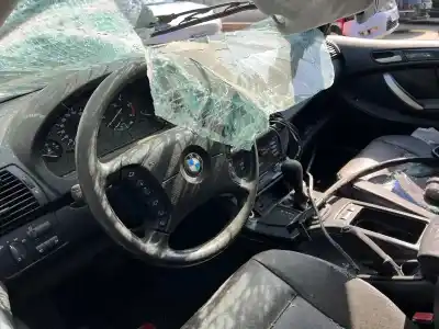 Veículo de Sucata bmw x5 (e53) 3.0d do ano 2003 alimentado 306d1