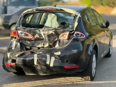 Veículo de Sucata seat leon (1p1) reference do ano 2006 alimentado bxe