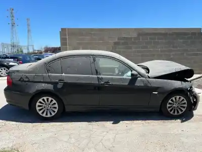 Veículo de Sucata bmw serie 3 berlina (e90) 320d do ano 2009 alimentado n47d20c