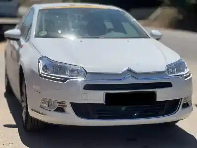Veículo de Sucata citroen c5 berlina seduction do ano 2011 alimentado rhhdw10cted4