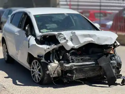 Veículo de Sucata seat leon (1p1) reference do ano 2011 alimentado cayc