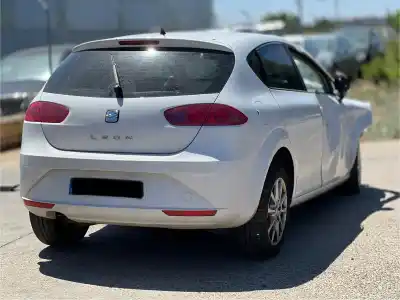 Veículo de Sucata seat leon (1p1) reference do ano 2011 alimentado cayc