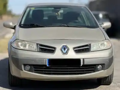 Veículo de Sucata renault megane ii classic berlina luxe dynamique do ano 2006 alimentado k4md812