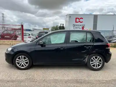 Здавання транспортного засобу volkswagen golf vi (5k1) sport року 2009 потужний cbab