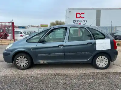 Scrapping Vehicle citroen xsara picasso (n68) 1.6 hdi of the year 2009 powered 9hx