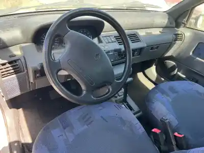 Здавання транспортного засобу renault clio i fase i+ii (b/c57) 1.4 року 1995 потужний e7j