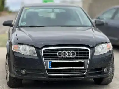 Veículo de Sucata audi a4 berlina (8e) 2.0 tdi 16v (103kw) do ano 2006 alimentado blb