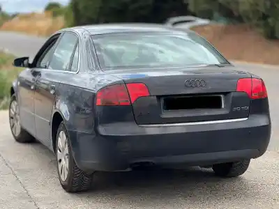 Veículo de Sucata audi a4 berlina (8e) 2.0 tdi 16v (103kw) do ano 2006 alimentado blb