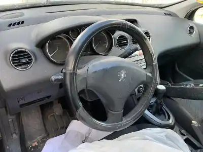 Veicolo di demolizione peugeot 308 confort dell'anno 2010 alimentato 9hx