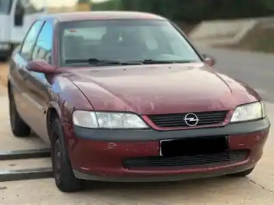 Sloopvoertuig opel vectra b berlina básico (1999->) van het jaar 1997 aangedreven x20dtl