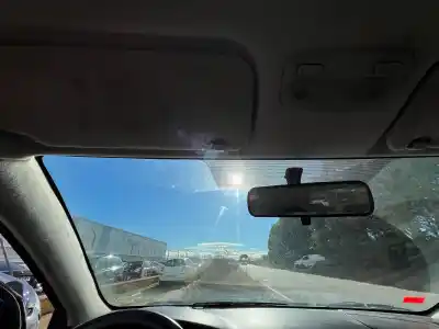 Scrapping Vehicle toyota corolla (e12) 2.0 d-4d luna berlina of the year 2004 powered 1cdftv