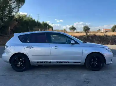 Sloopvoertuig mazda 3 sedán (bk) 2.0 (bkep) van het jaar 2009 aangedreven lf