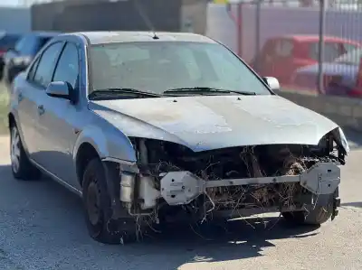 Veicolo di demolizione FORD MONDEO BERLINA (GE) Ambiente (06.2003->) (D) 131 CV / 96 KW dell'anno 2003 alimentato FMBA