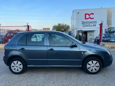 Scrapping Vehicle skoda fabia (6y2/6y3) young line of the year 2005 powered asy