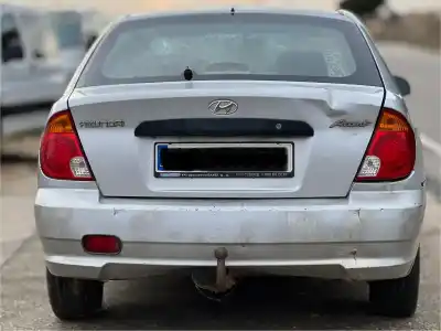 Veículo de Sucata hyundai accent (lc) gl 5p do ano 2004 alimentado g4ea