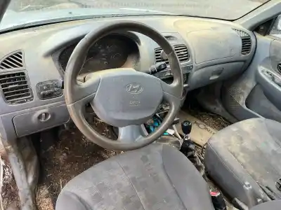 Veículo de Sucata hyundai accent (lc) gl 5p do ano 2004 alimentado g4ea