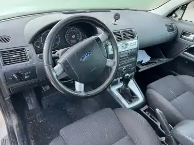 Здавання транспортного засобу ford mondeo berlina (ge) ambiente (06.2003->) (d) 131 cv / 96 kw року 2004 потужний fmba