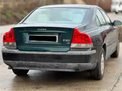Vehicul casat VOLVO S60 BERLINA  al anului 2002 alimentat D5244T