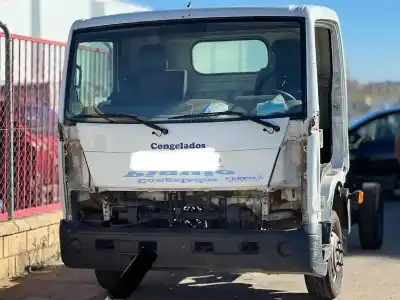 Vehicul casat NISSAN CABSTAR ->09.06  al anului 2010 alimentat YD25DDTI