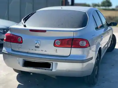 Veicolo di demolizione renault laguna ii (bg0) expression dell'anno 2006 alimentato f9q17
