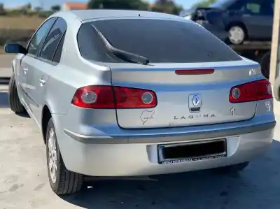 Veicolo di demolizione renault laguna ii (bg0) expression dell'anno 2006 alimentato f9q17