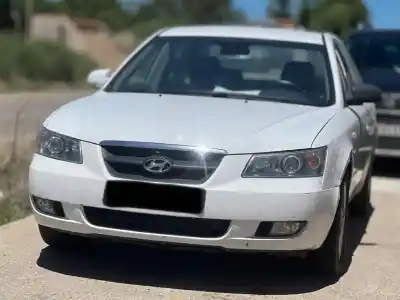Véhicule à la ferraille hyundai sonata (nf) 2.0 crdi comfort i de l'année 2007 alimenté d4ea