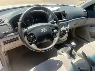 Véhicule à la ferraille hyundai sonata (nf) 2.0 crdi comfort i de l'année 2007 alimenté d4ea